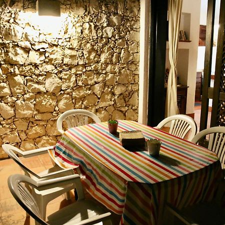 Villa Jacaranda - 550M From The Beach - Free Wifi - By Bedzy Albufeira Dış mekan fotoğraf