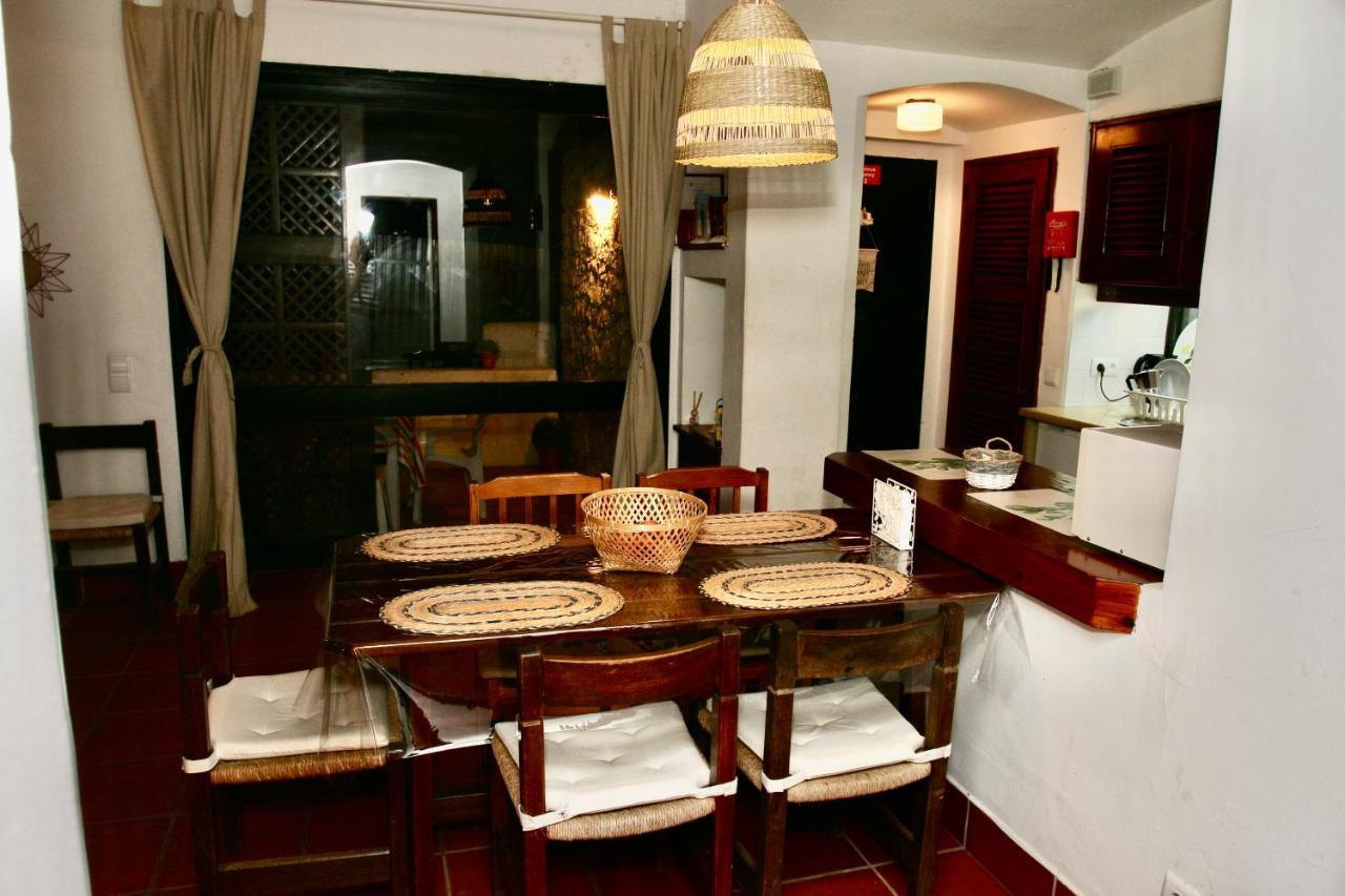 Villa Jacaranda - 550M From The Beach - Free Wifi - By Bedzy Albufeira Dış mekan fotoğraf