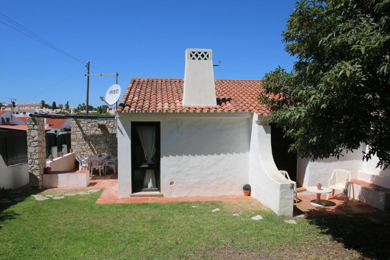 Villa Jacaranda - 550M From The Beach - Free Wifi - By Bedzy Albufeira Dış mekan fotoğraf